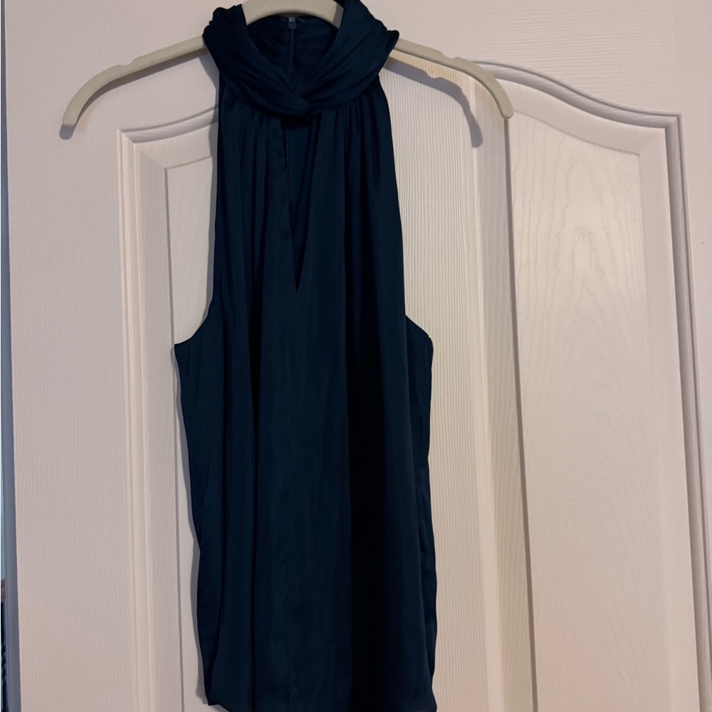 Banana Republic Deep Green Top & Skirt - Picture 6 of 6